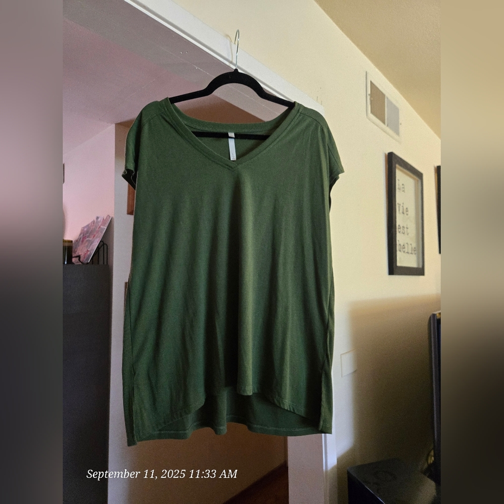 LuLaRoe Olive Green V-Neck Tee Part Of The Comfy Collection